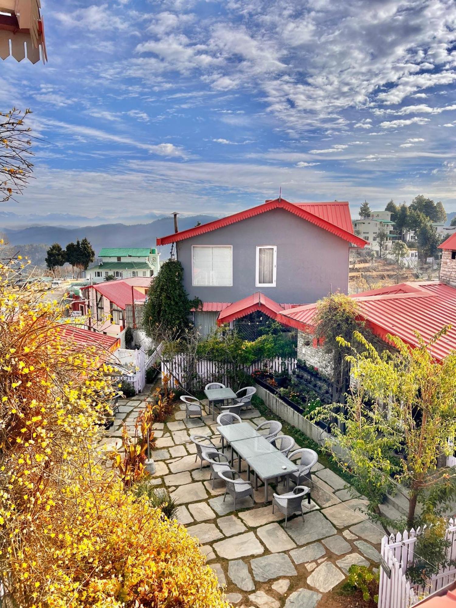 Hotel The Birdcage, Mukteshwar Extérieur photo
